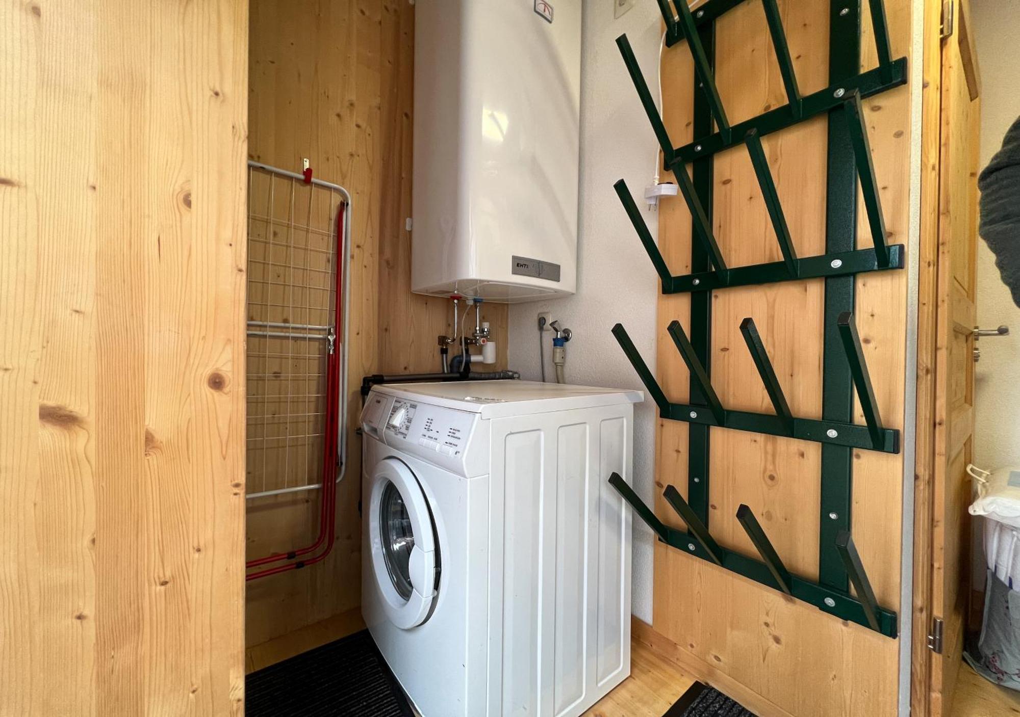 1a Rast - Wandern, Grillen, Traumblick, Indoor Sauna Holiday home