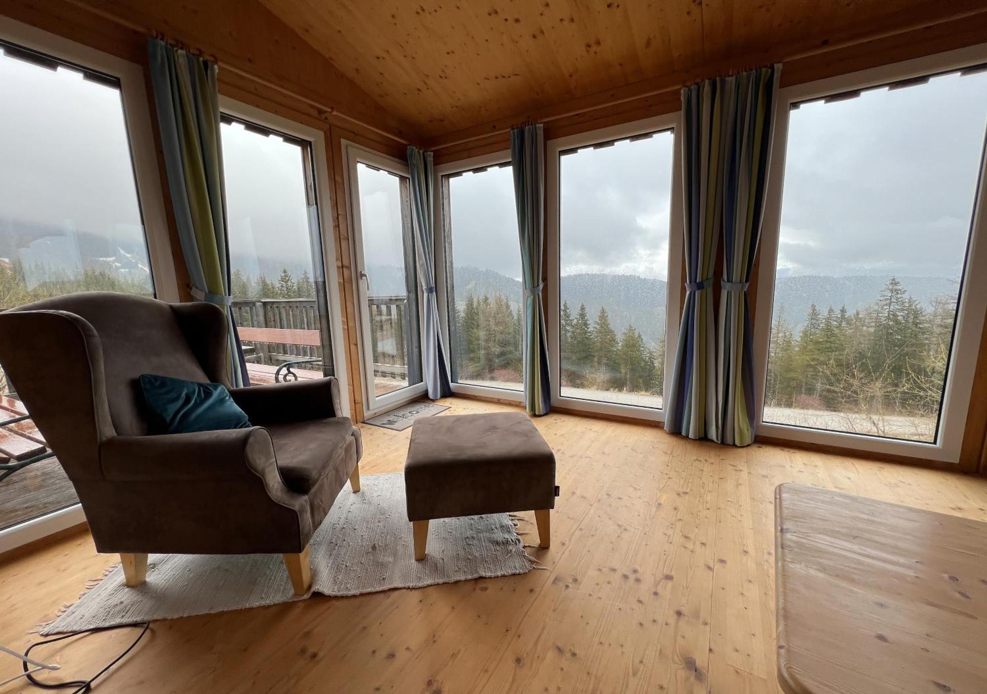 1a Rast - Wandern, Grillen, Traumblick, Indoor Sauna Holiday home *