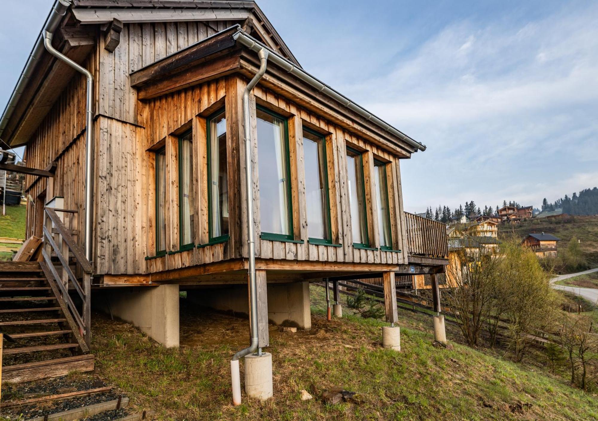 1a Rast - Wandern, Grillen, Traumblick, Indoor Sauna Holiday home